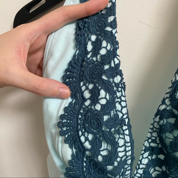 UO Crochet Bralette - Picture 3 of 4